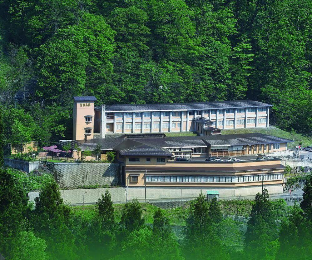 Gokasanso Hotel Nanto Exterior photo