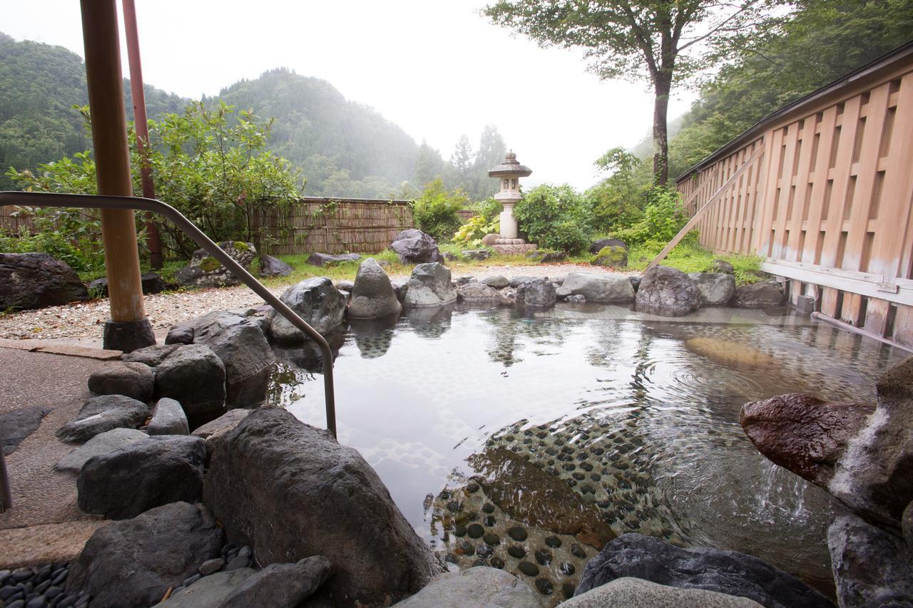 Gokasanso Hotel Nanto Exterior photo